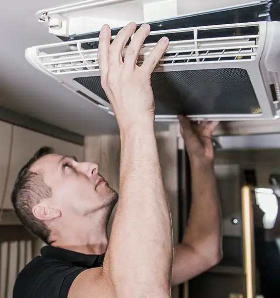  Professional Licensed And Insured Cleaners in Mobile, AL